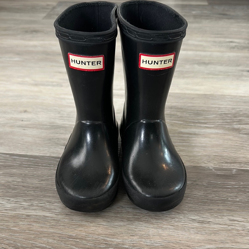 Hunter Classic Black Rain Boots
